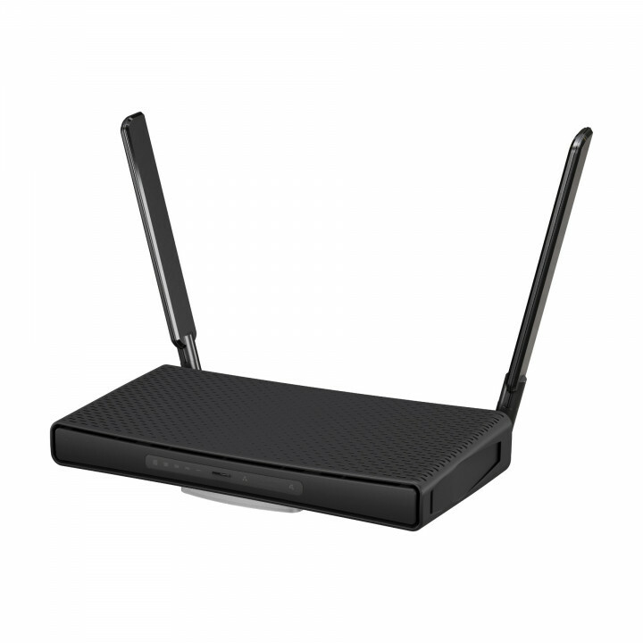 Беспроводной маршрутизатор MikroTik hAP ax³ C53UiG+5HPaxD2HPaxD