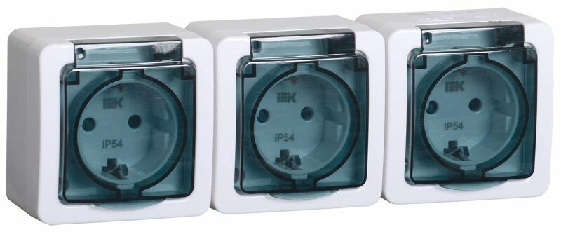 Гермес PLUS Розетка тройная с прозрачными крышками IP54 ERMP32-K03-16-54-EC